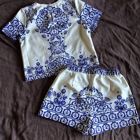 Blue and White Patterned Two-Piece Set - Picture 2 of 6